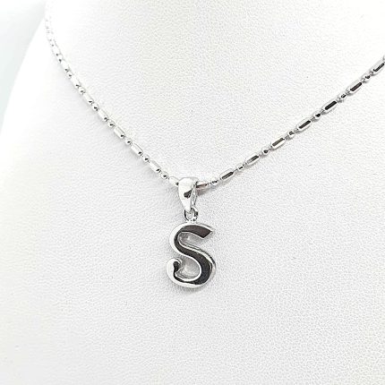 Collana con pendente lettera S oro bianco