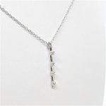 Catenina con pendente oro e brillantini