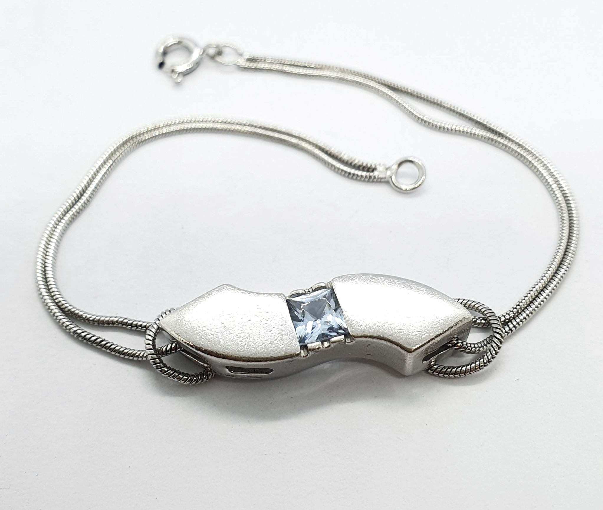 315951233_1752646305113646_7473348909208224745_n.jpg Bracciale donna argento - immagine 1