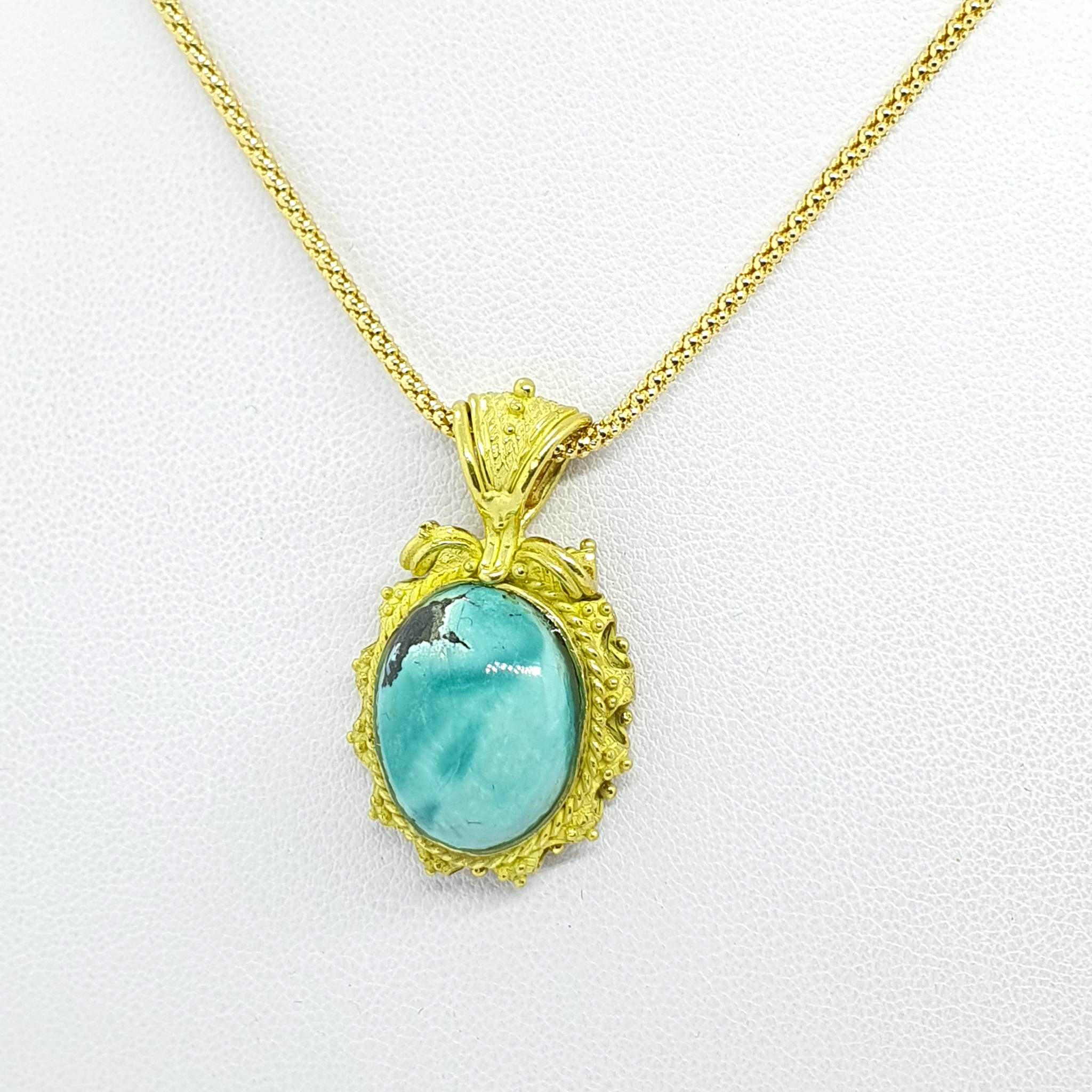 348364035_3395588397322127_2430671780739042508_n.jpg Collana con pendente oro e turchese - immagine 1