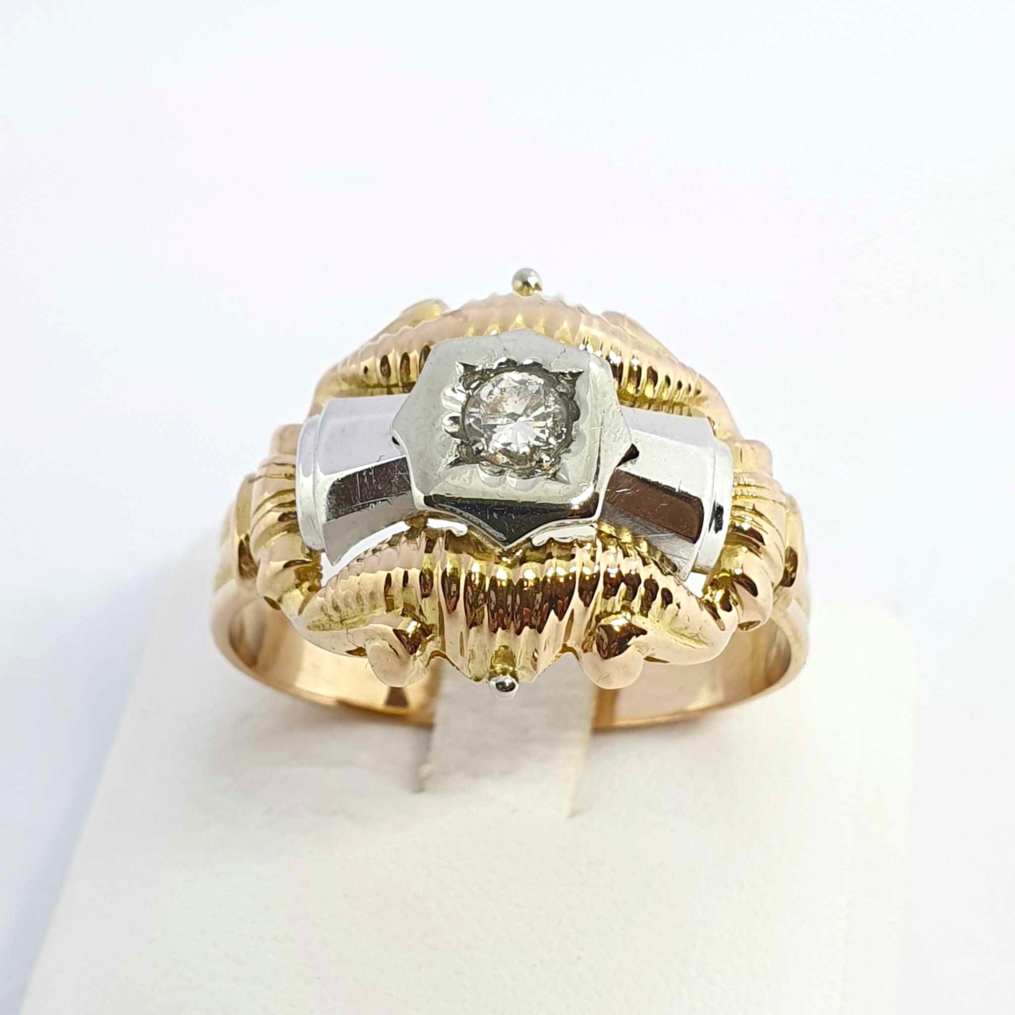 462544620_431369859978619_8895957769500827850_n.jpg Anello vintage oro - immagine 1