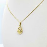 Collana con ciondolo cuore-lucchetto in oro