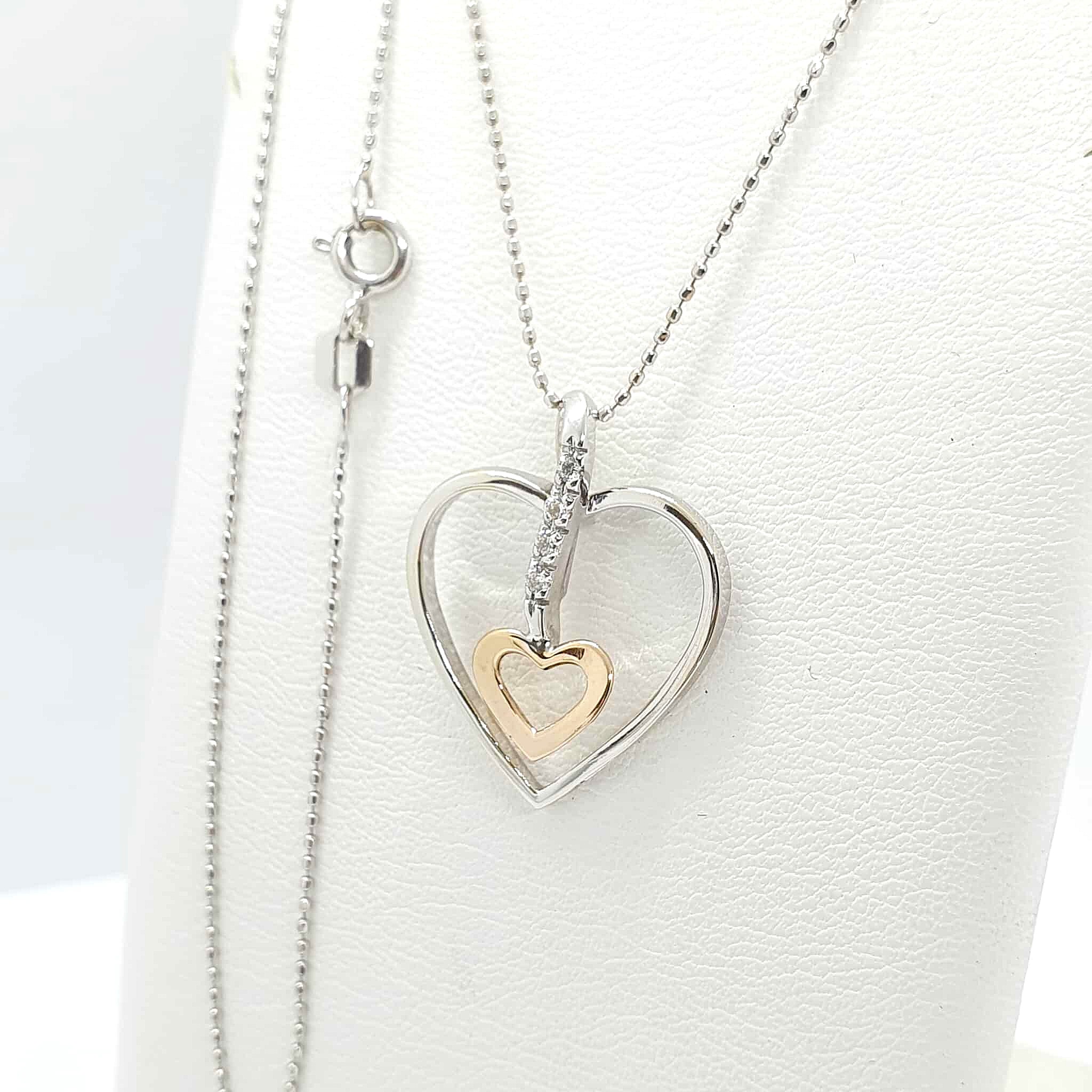 553882871_1014675390742407_6793167096944655520_n.jpg Collana con cuore oro - immagine 1