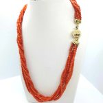Girocollo corallo rosso con oro giallo
