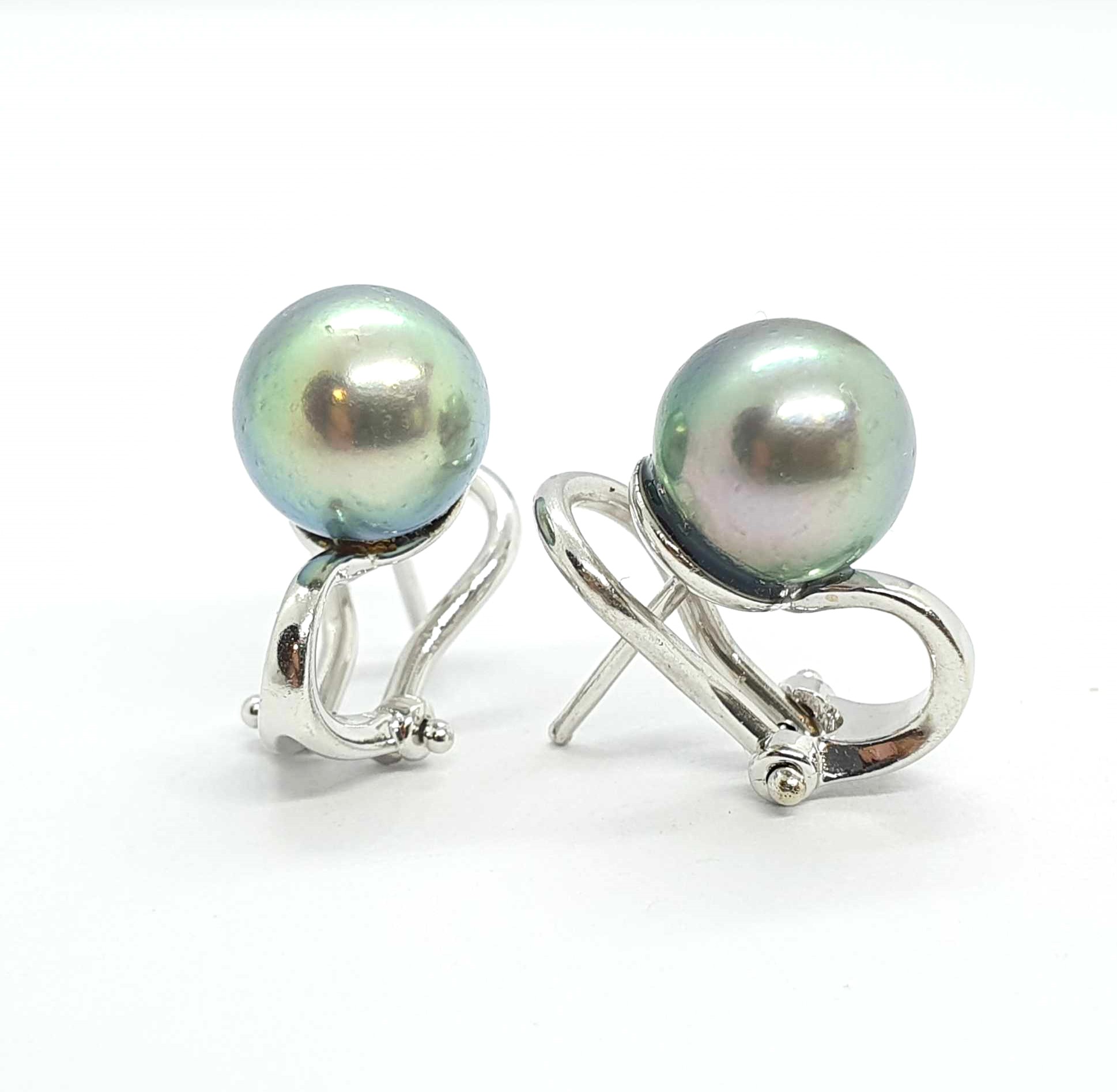 N842-47gr-A151-330.jpg Orecchini oro con perle - immagine 1