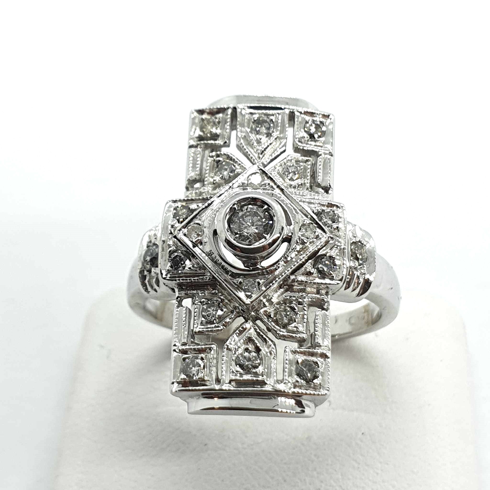 N931-77gr-A312-540.jpg Anelo Vintage Art dèco oro e diamanti - immagine 1